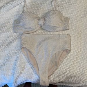 White Triangl bikini